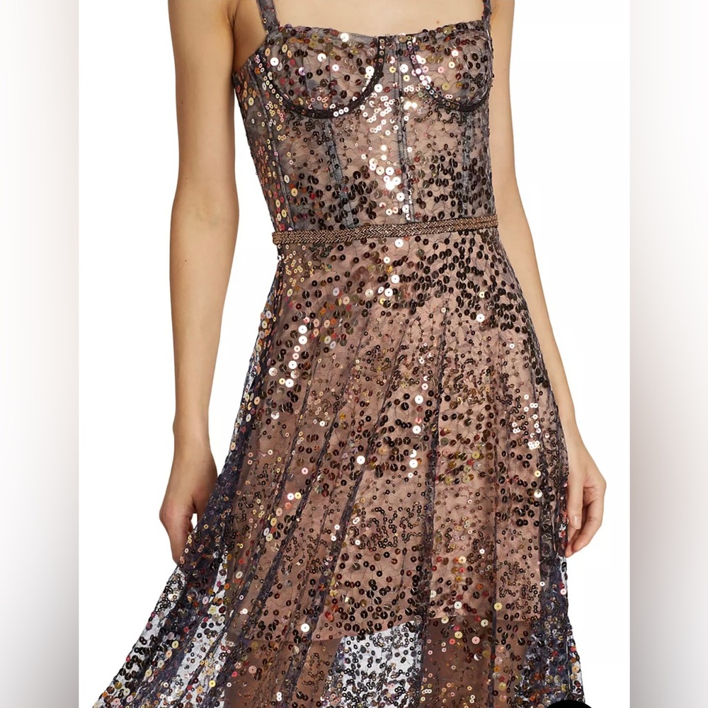 NWOT Bronx And Banco Midnight Noir Gown
Midnight Noir Gown Valentine - Picture 9 of 17